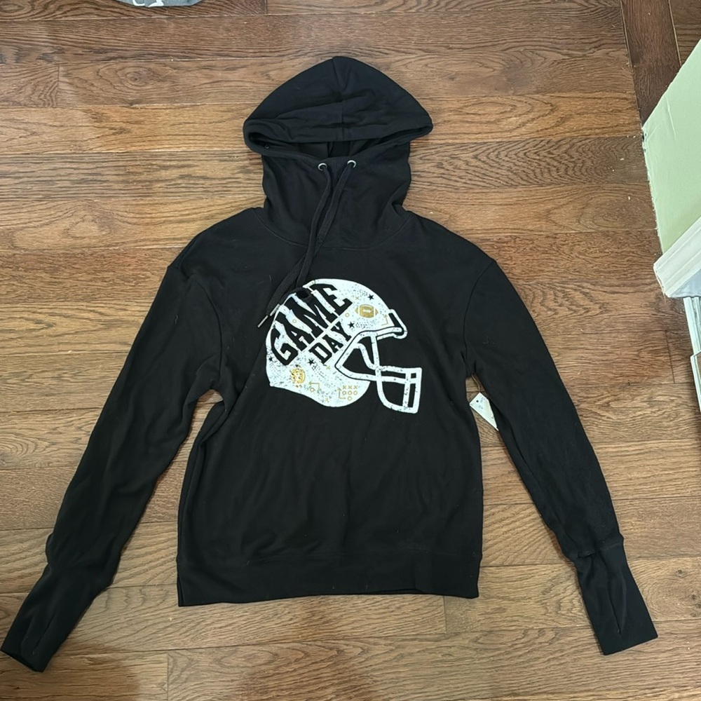 NWT game day lightweight hooded sweatshirt - S